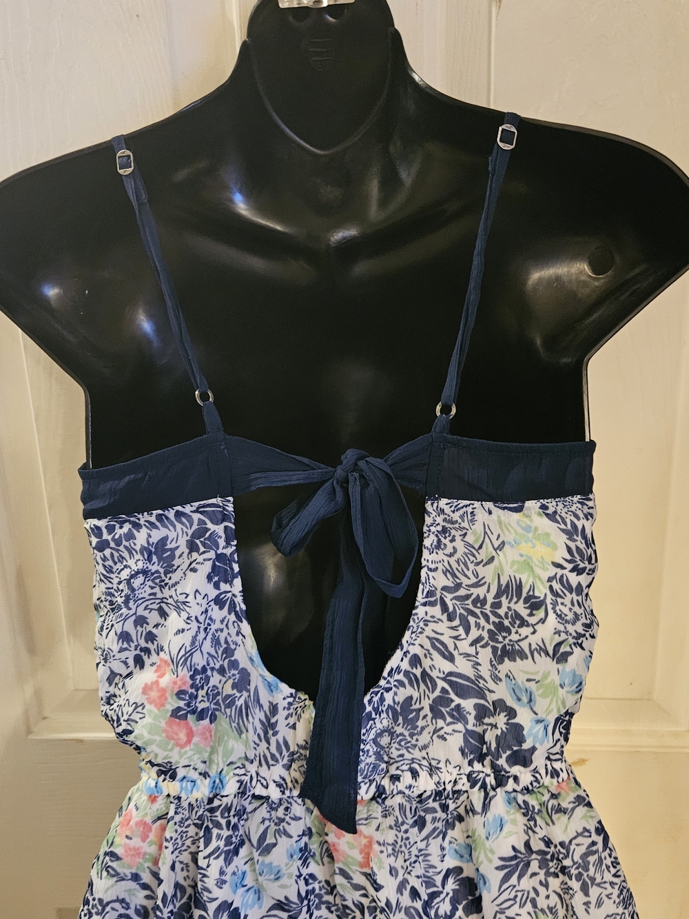 Hollister Navy-Trim Floral Mini Dress with Multicolor Blooms - Picture 7 of 8